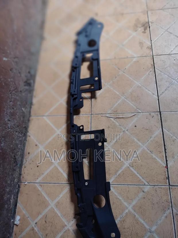 Radiator Panel, Grill Mazda Axela 2014-2018 Model - thumbnail 2