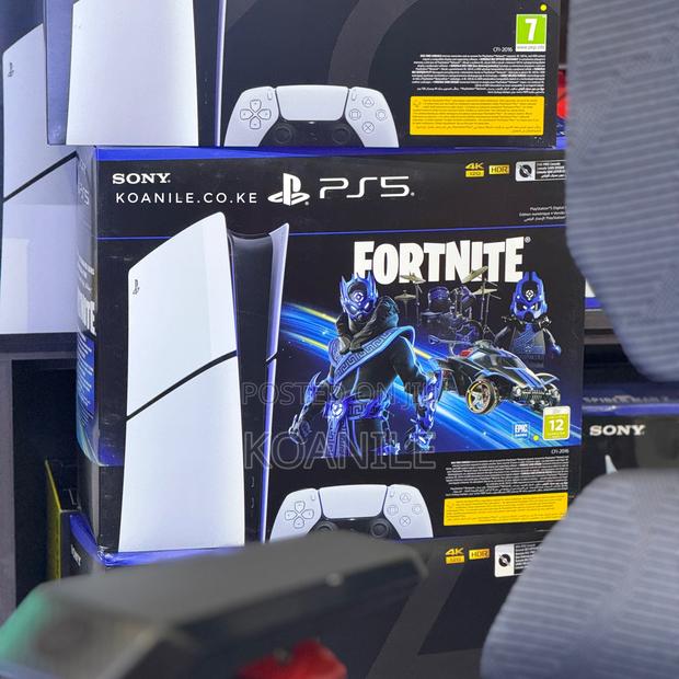 Playstation 5 Fortnite Standard Digital Bundle (Free Game)