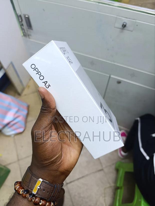 New Oppo A3 128 GB Black - thumbnail 2