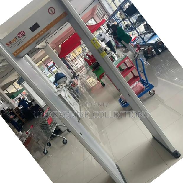 Multi-Zones Walk Through Metal Detector Temperature Check . - main view