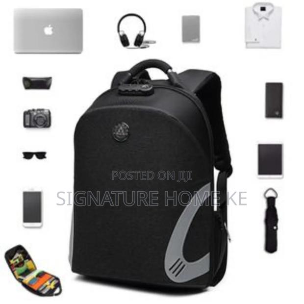Biaowang Antitheft Laptop Bag