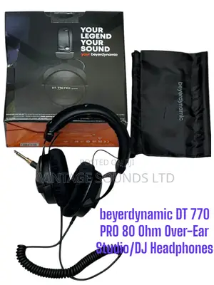 Beyerdynamic DT 770 PRO 80 Studio Headphone