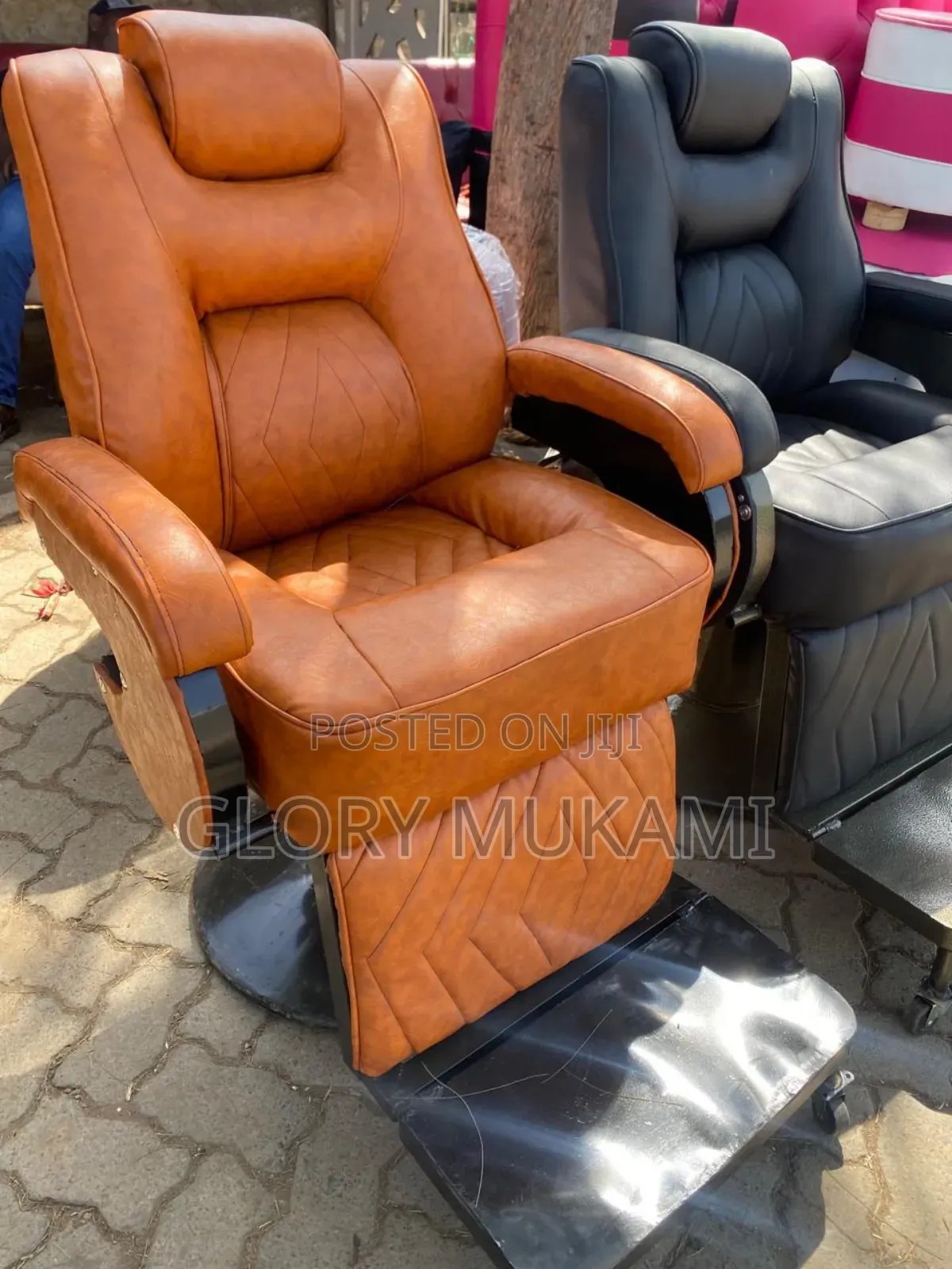 Gold Brown Barber Chairs