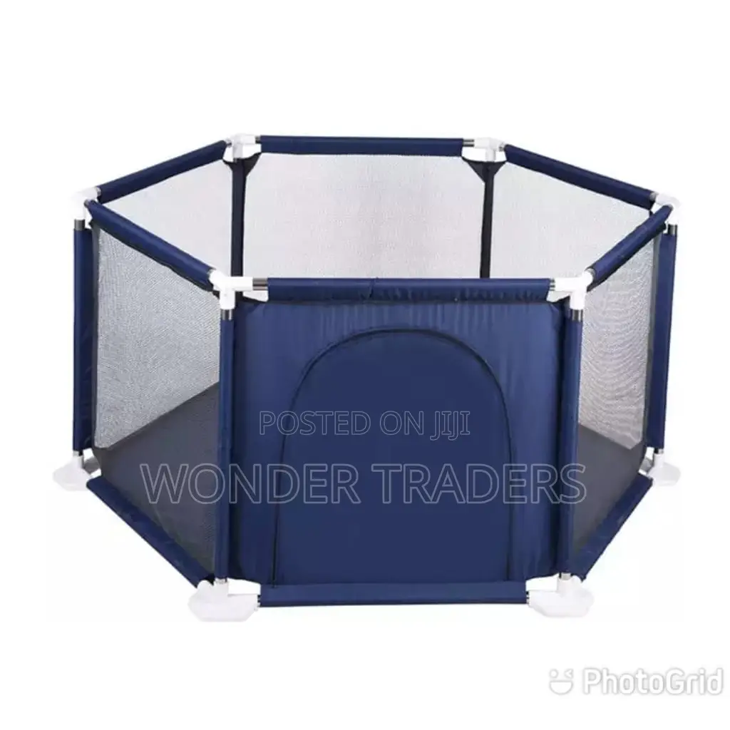 * Play Fence Hexagonal Playfence Come With 5 Ball
