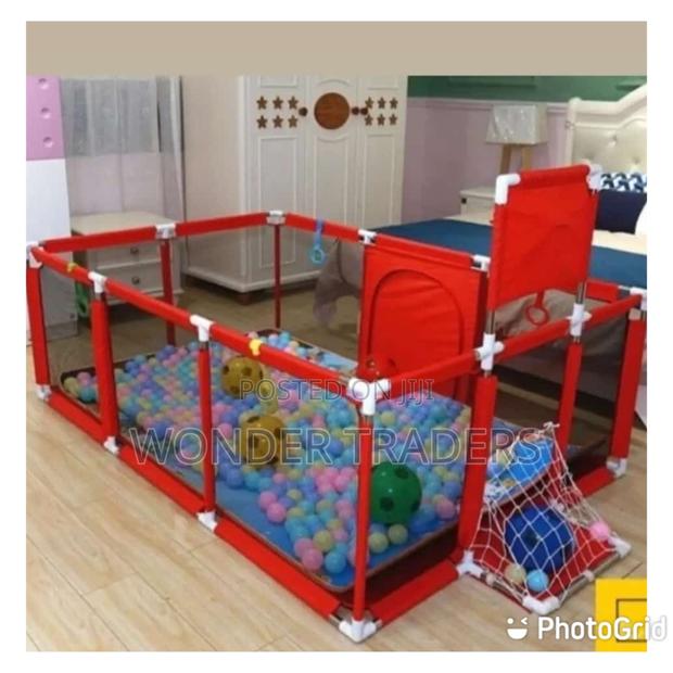 Playfence/ Rectangular Playfence+ 30 PCS Soft Ball - main view