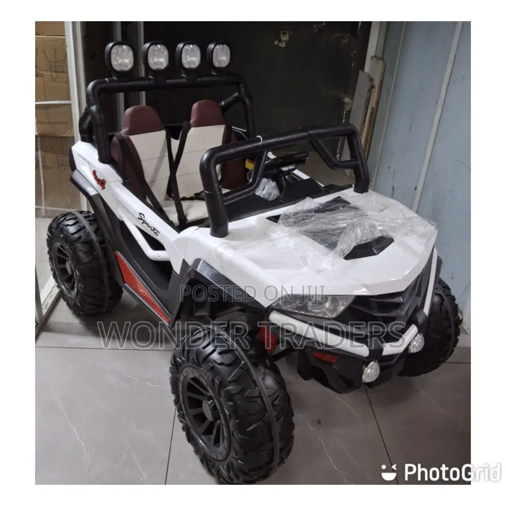 Plastic
Rubber Wheels 
4motors