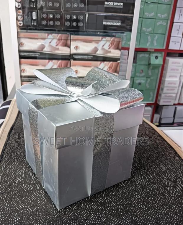 Christmas Gift Box Size 10