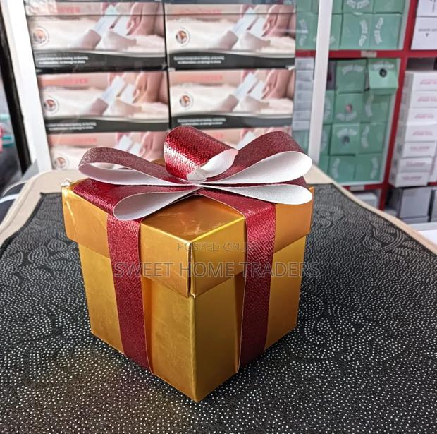 Christmas Gift Box Size 15 - main view