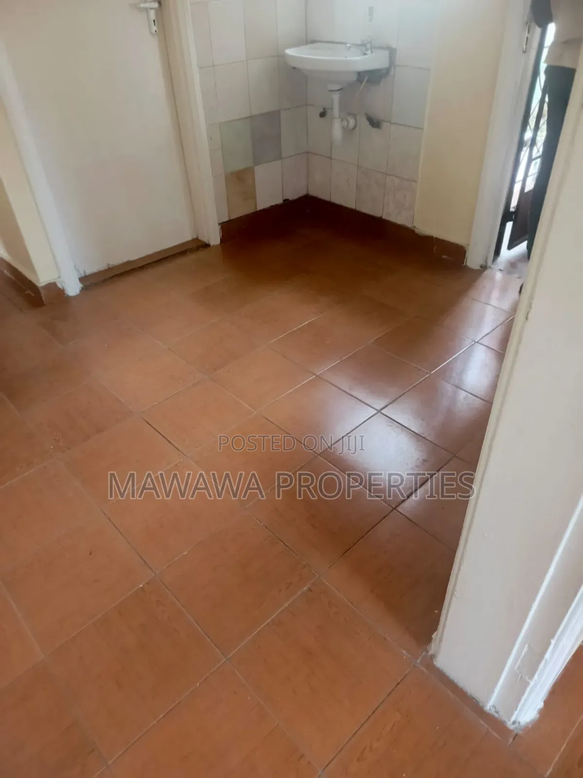 3bdrm Apartment in Nairobi West for rent