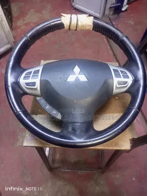Mitsubishi Garant Steering Wheel With Airbag