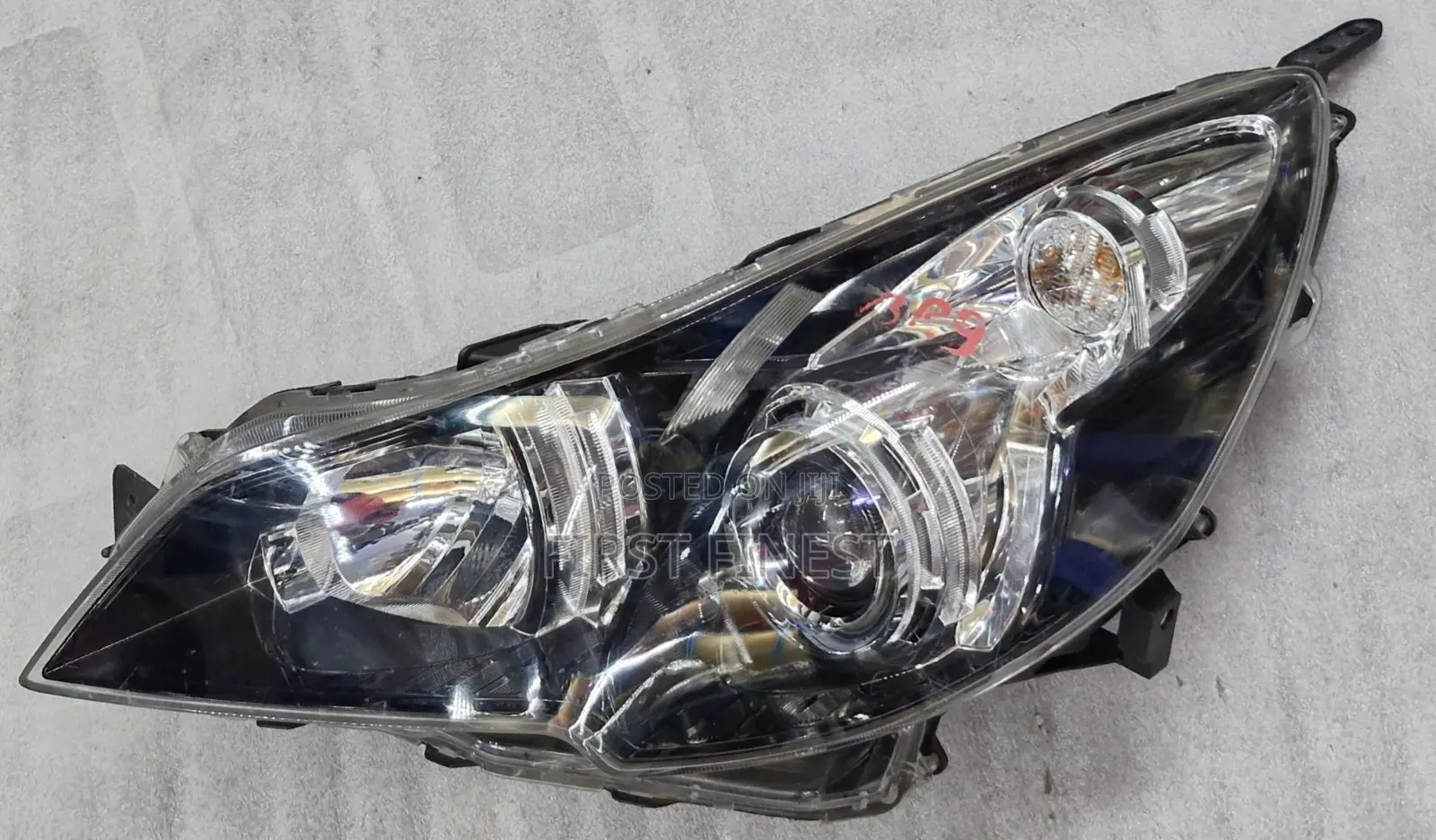 Subaru BR9 Xenon