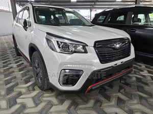 Subaru Forester 2019 White