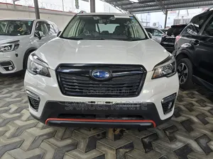 Subaru Forester 2019 White
