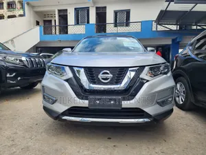 Nissan X-Trail 2.0 Petrol AWD 2018 Silver