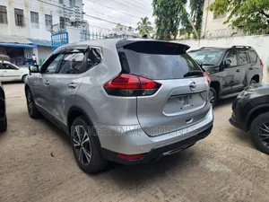 Nissan X-Trail 2.0 Petrol AWD 2019 Silver