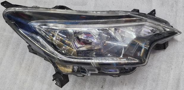 Nissan Note 2017 Xenon "Part No.D)