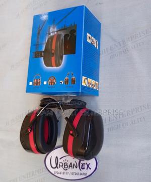 Noise Reduction ABS Earmuff Fitting For Safety Hard Hat - main view