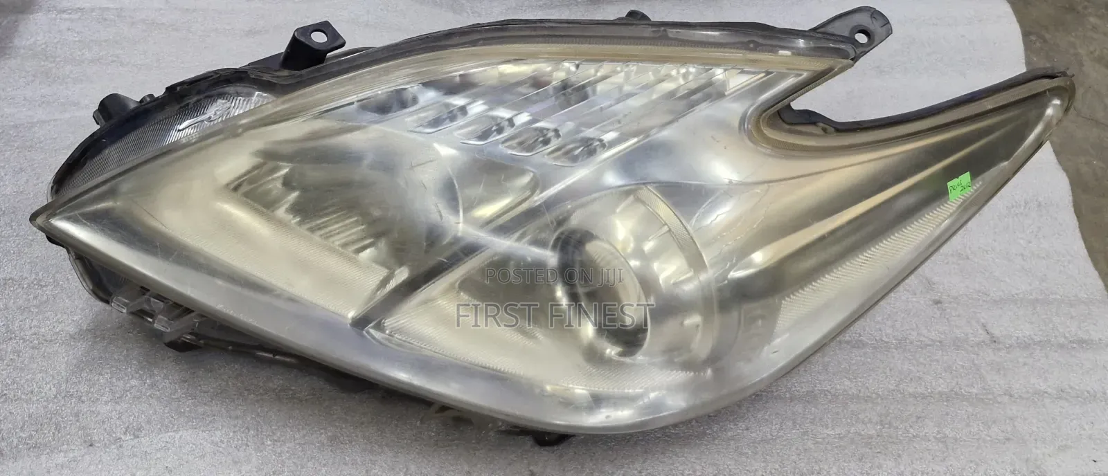 Prius 2012 Non Xenon