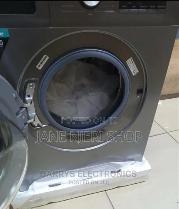 10kg Washing Machine Hisense - main view