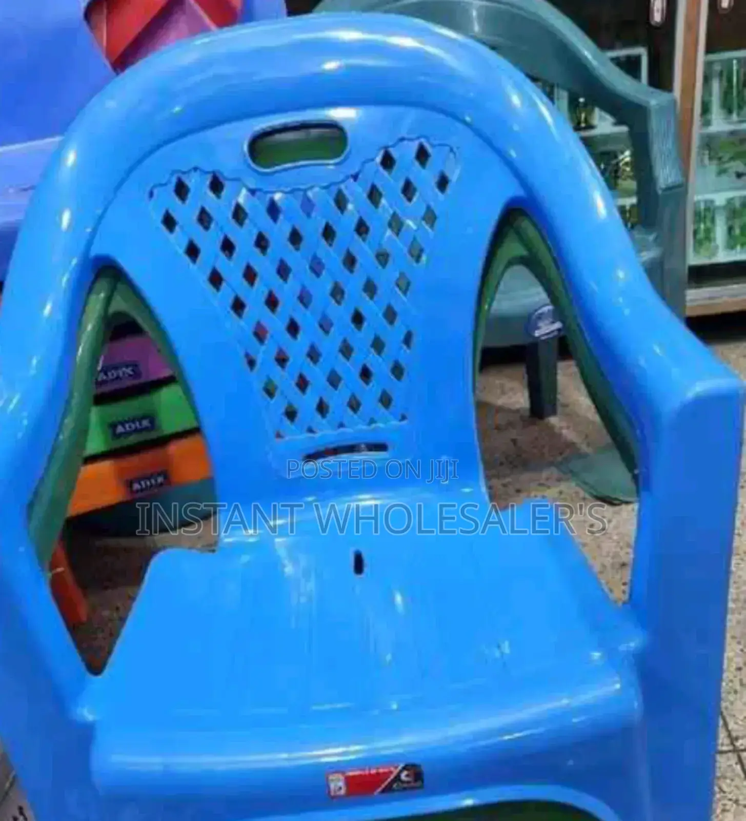 Home Sitting Plastic Chairs