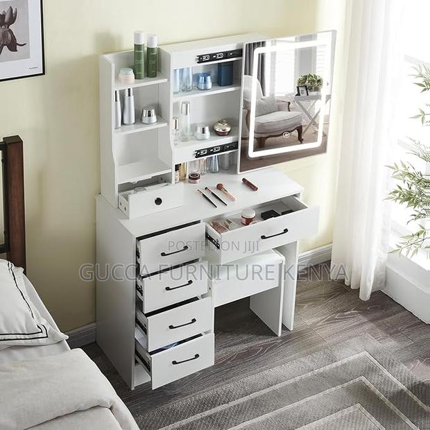 Dressers: Bedroom Vanity Table With Sliding Lighted Mirror
