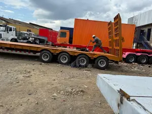 8 Axle Low Bed for Hire