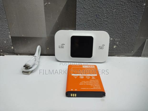 Advanced Wireless Mobile WIFI E5785 Pro LTE CAT6/Super - main view