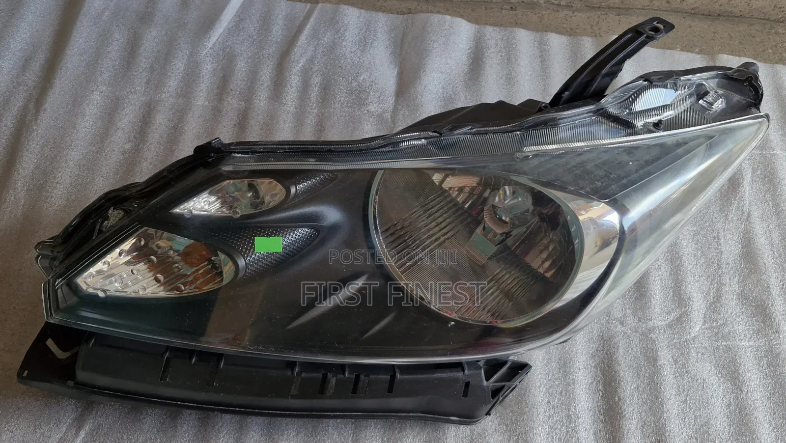 Honda Freed Xenon