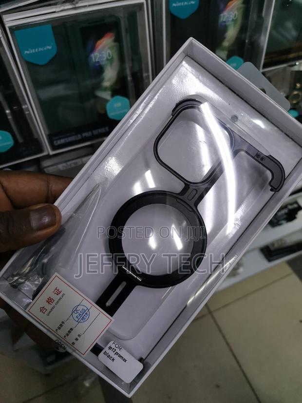 Z Shape Metal Case for iPhone 13 Pro Max With Magsafe - thumbnail 3