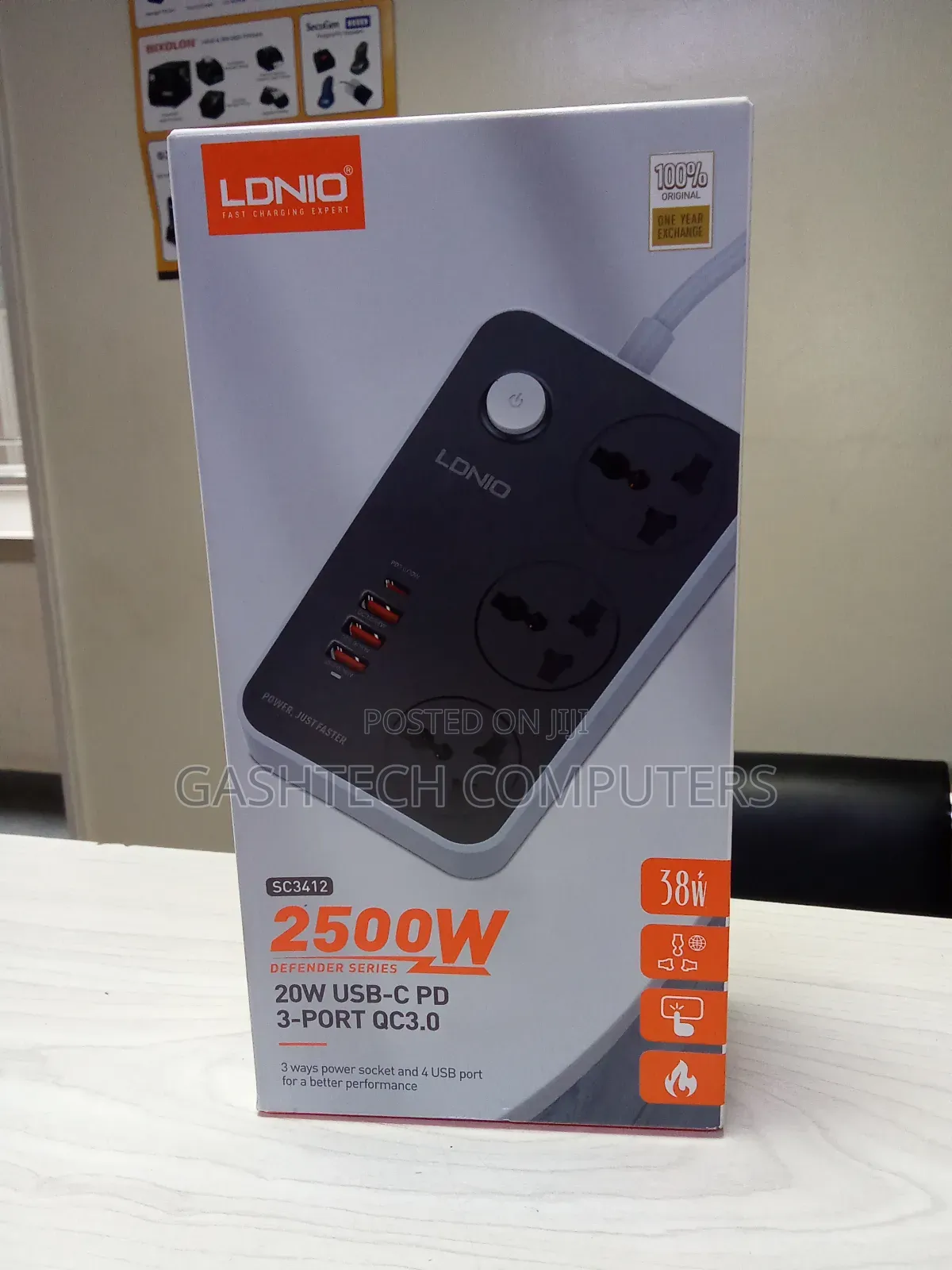 Ldnio Sc 3412 , 3 Ways Power Socket and 4 USB Port