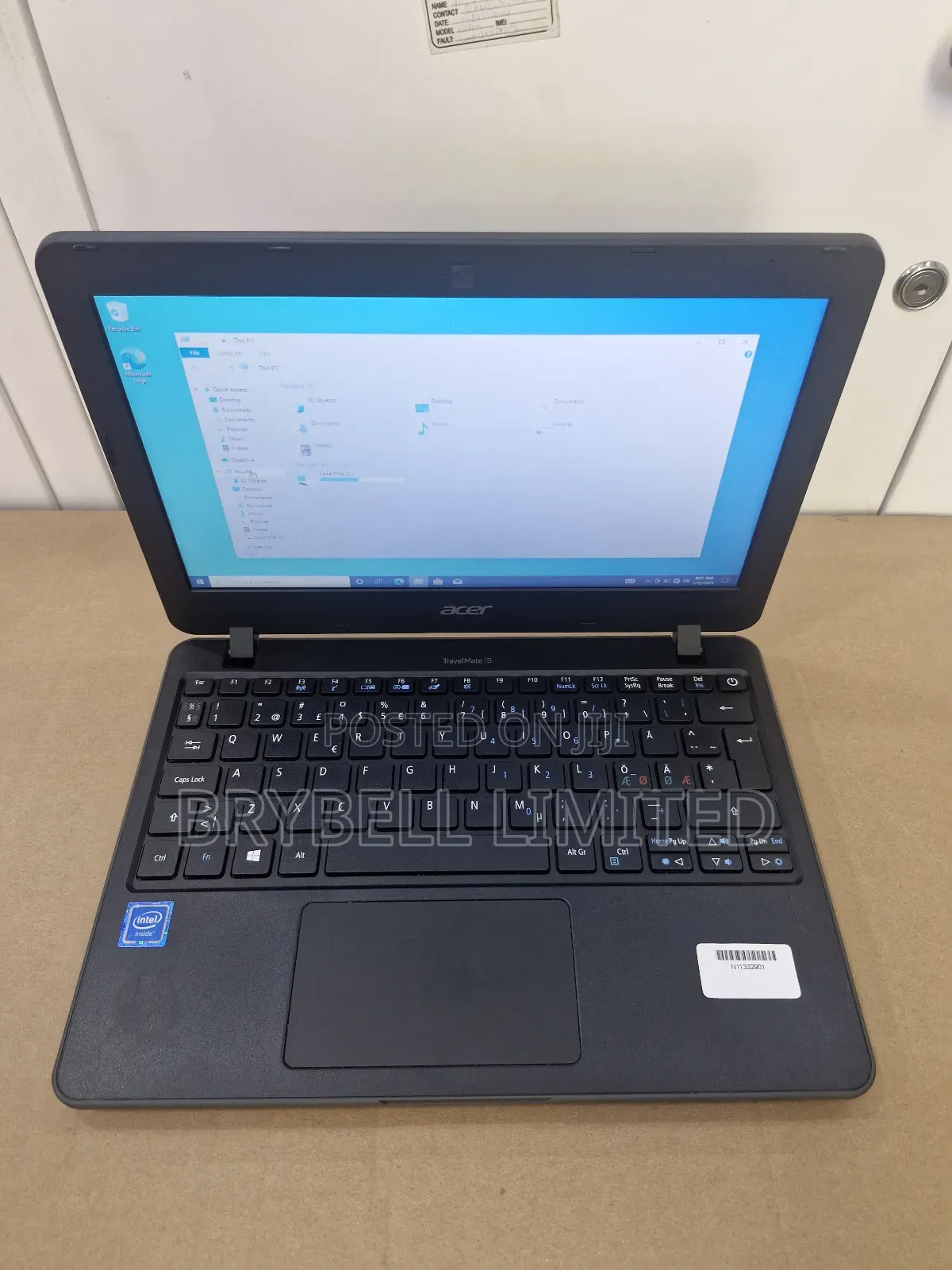 Laptop Acer TravelMate B 4GB Intel Celeron HDD 60GB