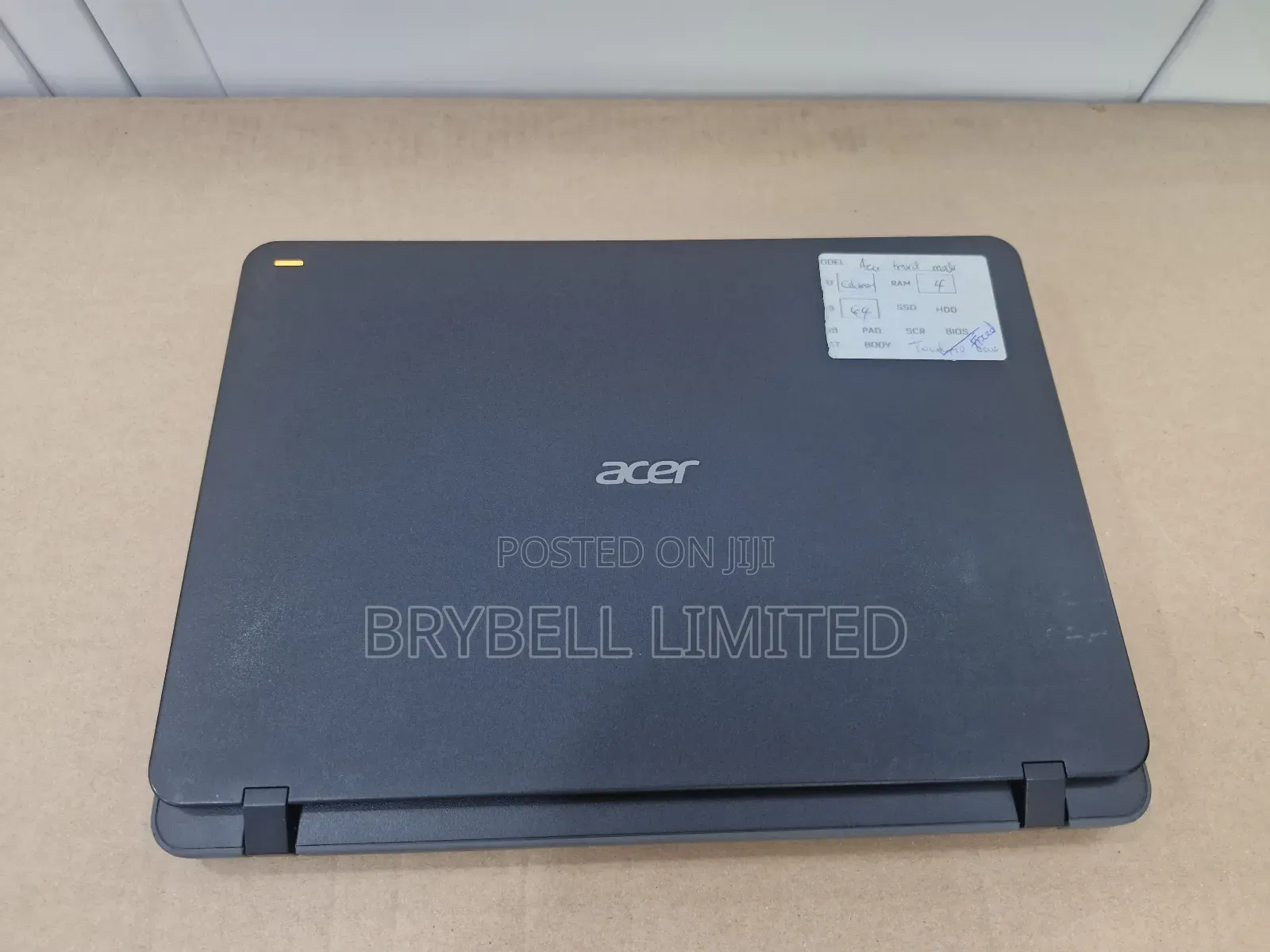 Laptop Acer TravelMate B 4GB Intel Celeron HDD 60GB