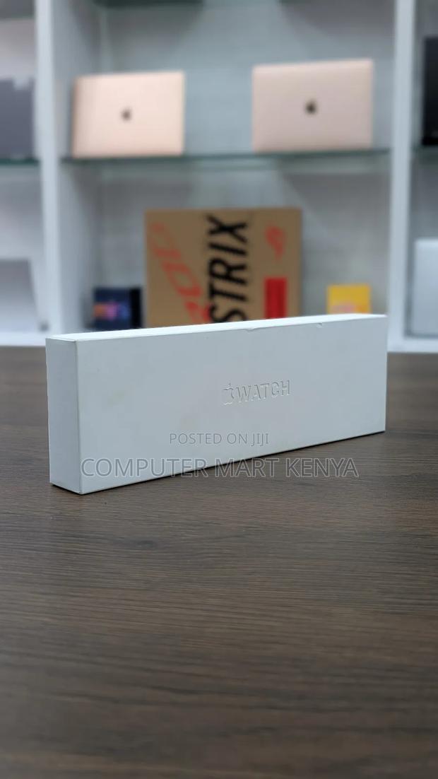 Apple Watch Series 10 42mm Jet Black Al Black Sb M/L GPS