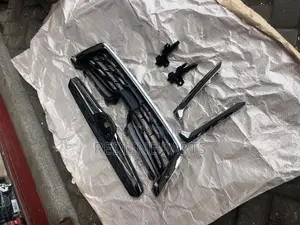 Subaru Forester Sj5/SJG Front Bumper Grill