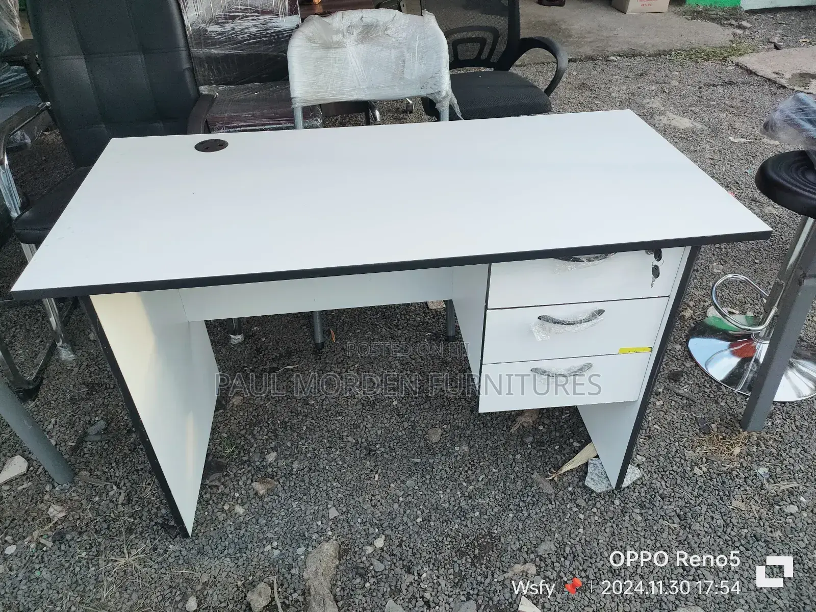 White Computer Desk