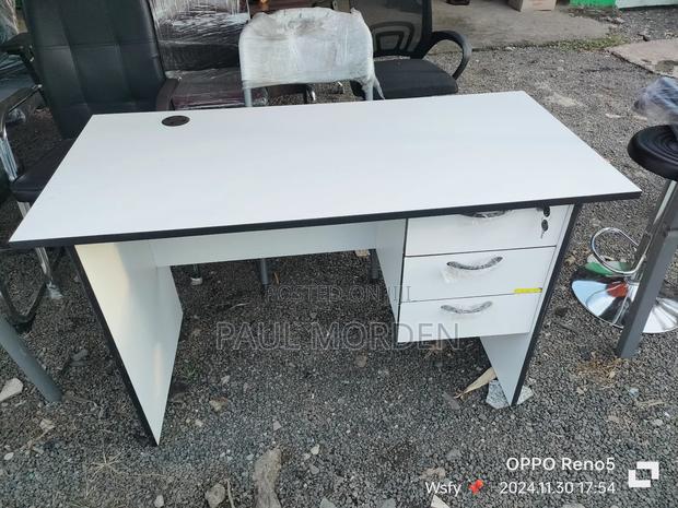 White Computer Desk - main view