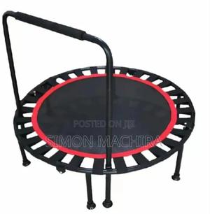 Mini Round Trampolining With Handle - thumbnail 2