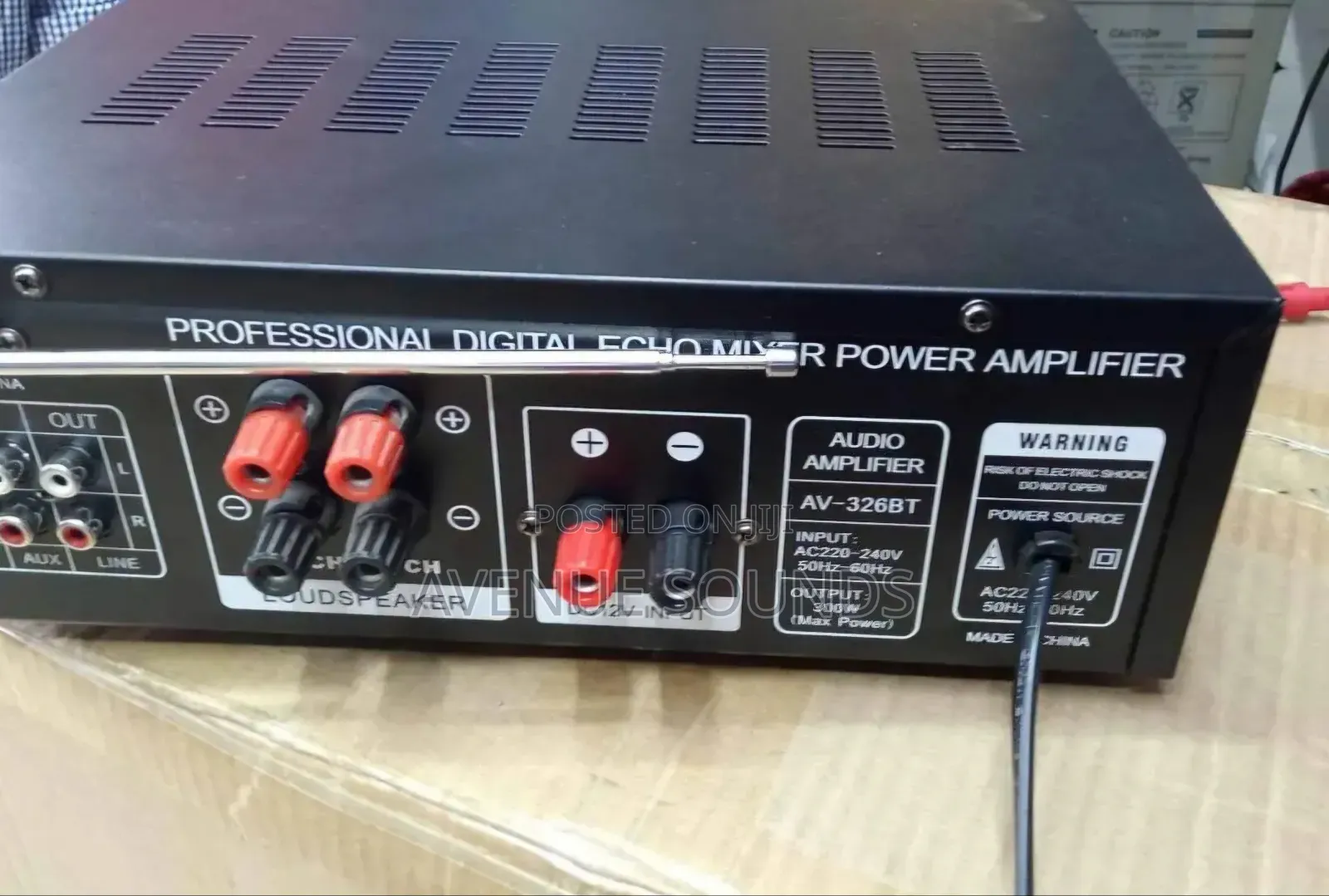 UKC Power Amplifier With Equilizer and Inbuilt Crossover