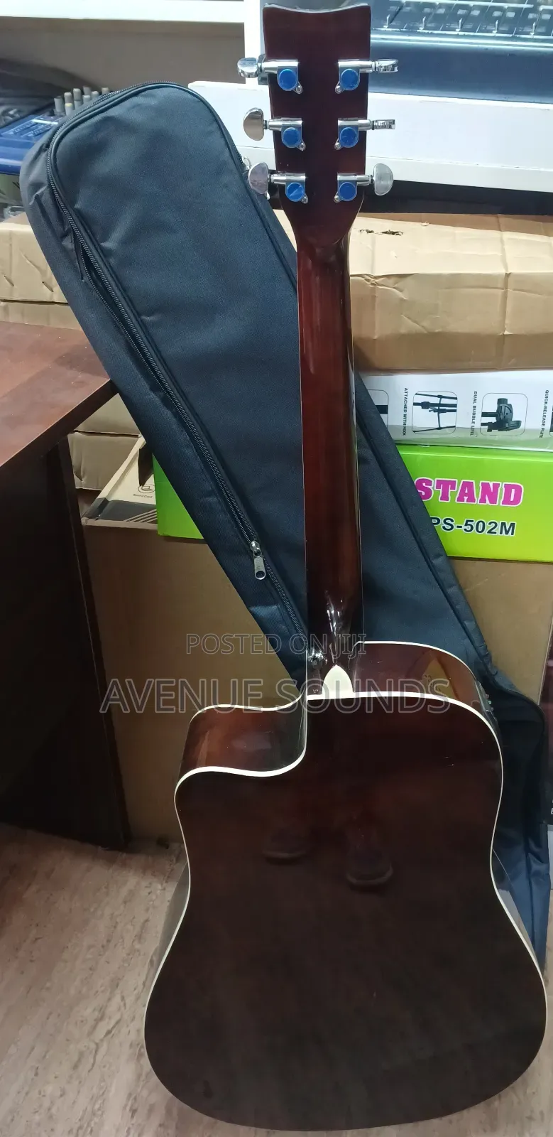 Yamaha Semi Acoustic Guitar With Bag