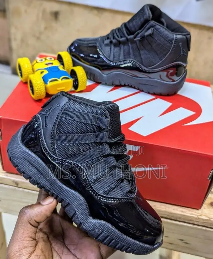 Black J9 Kids Sizes 25/26/27/28/29/30/31/32/33/34/35/36