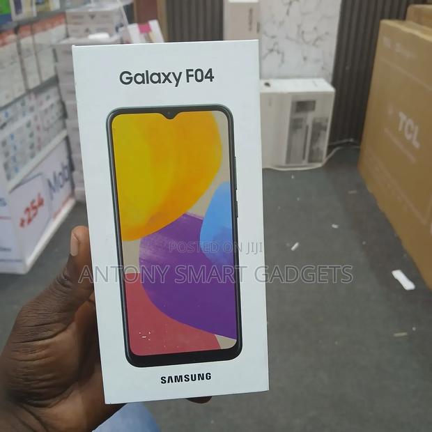 New Samsung Galaxy F04 64 GB Blue