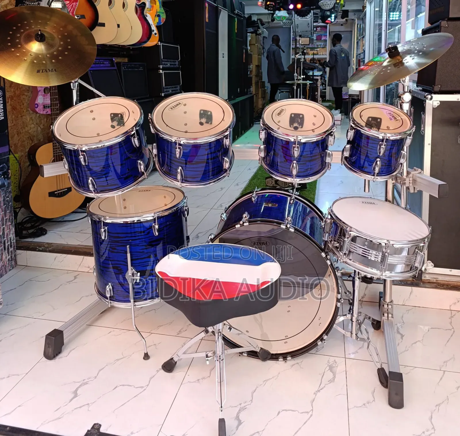 Brand New 7 Pieces Drum Set