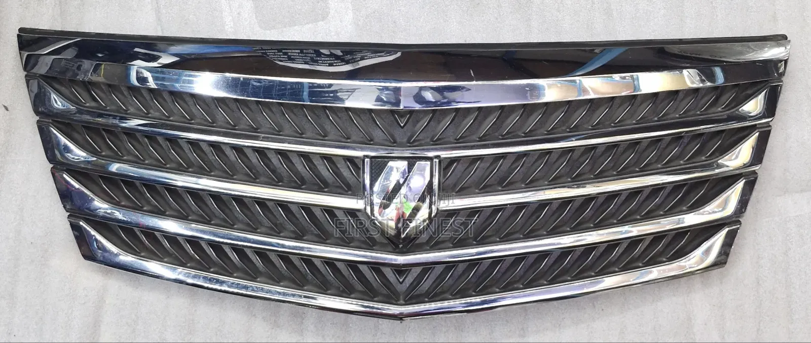 Alphard 2008 Grill