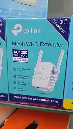 Ac 1200 Tp Link Extender- Re 305 - main view