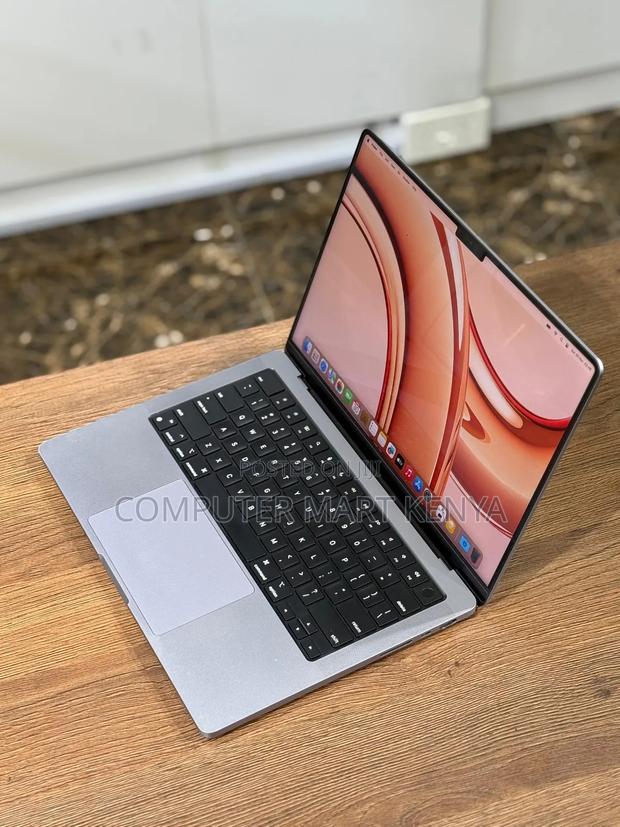 Laptop Apple MacBook Pro 16GB Apple M2 SSD 512GB - thumbnail 2