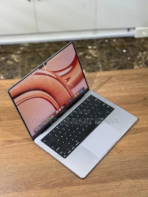 Laptop Apple MacBook Pro 16GB Apple M2 SSD 512GB
