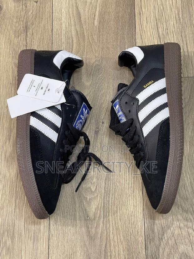 Adidas Samba - main view