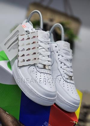 Plain White Airforce 1 - thumbnail 2