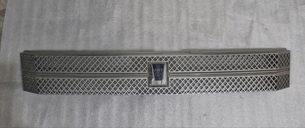 Toyota Voxy 2005 Grills