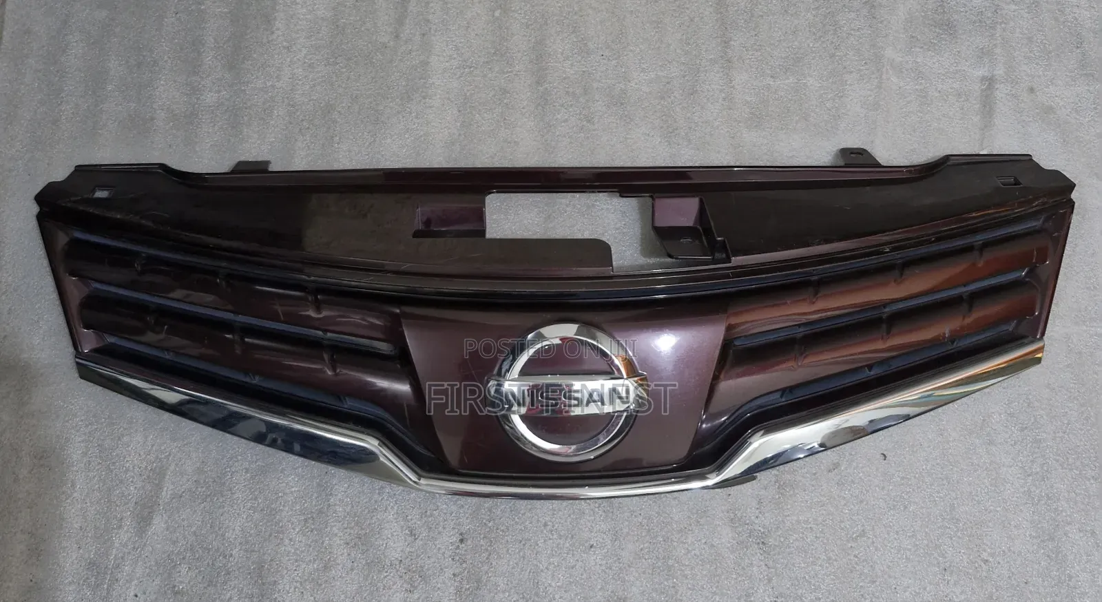 Nissan Note 2008 Grills. Available in Black. Silver and Maroon